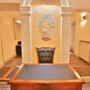 Grottini Luxury ~ Pantheon Italia